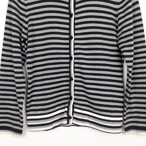 Striped Cardigan Sweater. Black Gray White. Preppygrunge Adams Family Joli aQuoi - Picture 5 of 8